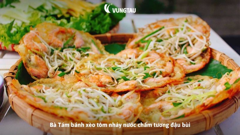 Bà Tám bánh xèo tôm nhảy nước chấm tương đậu bùi