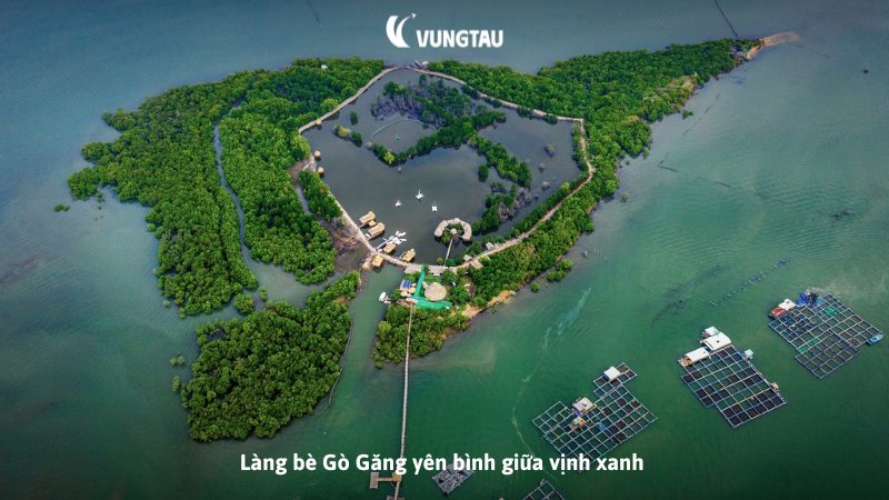 Làng bè Gò Găng yên bình giữa vịnh xanh