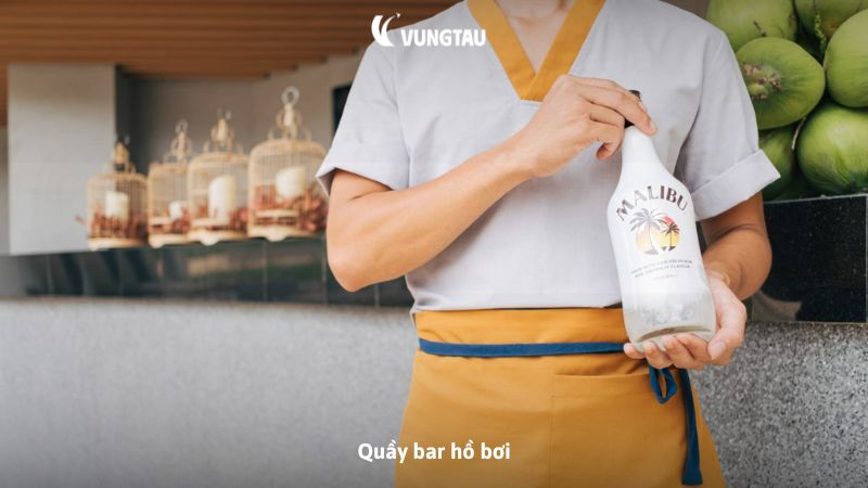 Quầy bar hồ bơi