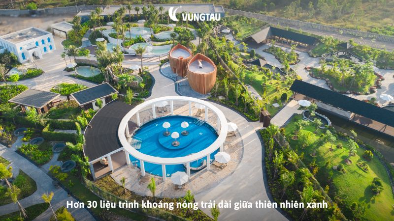 Hơn 30 liệu trình khoáng nóng trải dài giữa thiên nhiên xanh