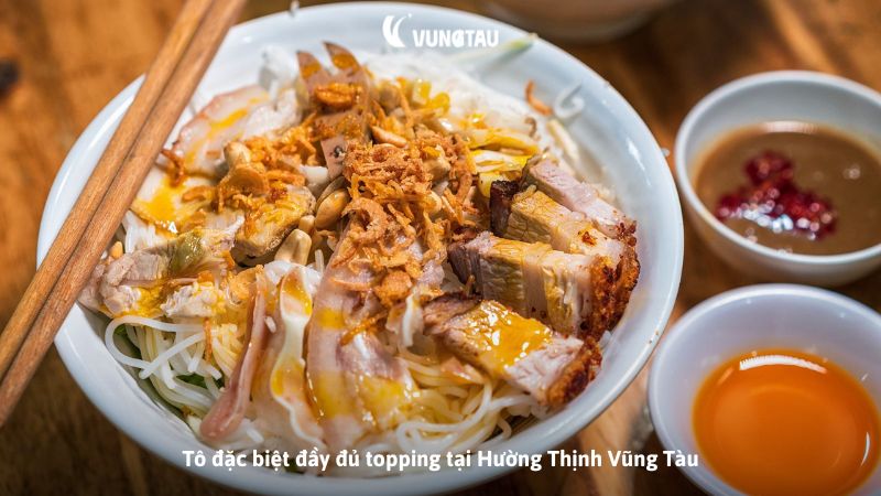 Tô đặc biệt đầy đủ topping tại Hường Thịnh Vũng Tàu