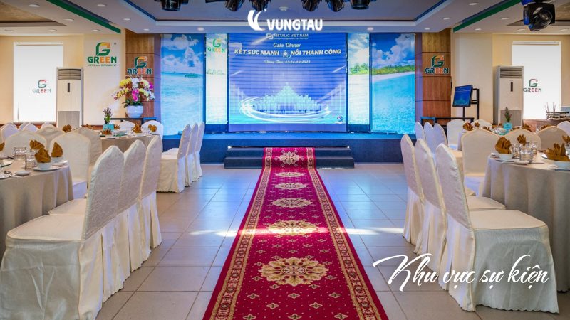Green Hotel ngay đường biển Thùy Vân sầm uất