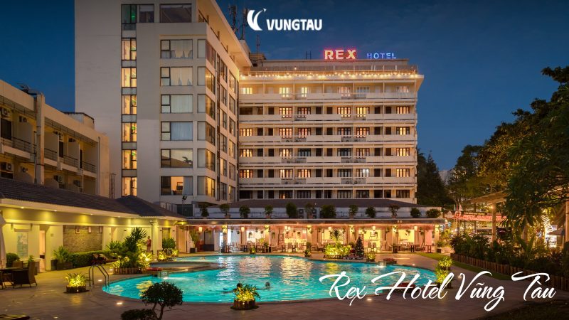 Rex Hotel có hồ bơi ngoài trời view biển